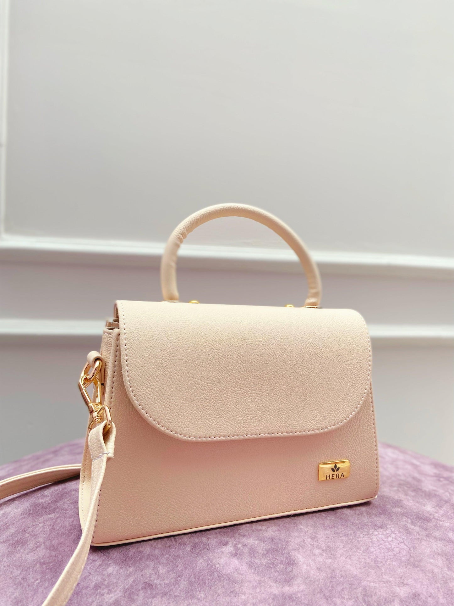 Bolso Calgary beige - Hera Shoes & Bags